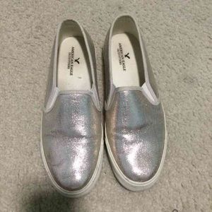 American eagle slip on shoes