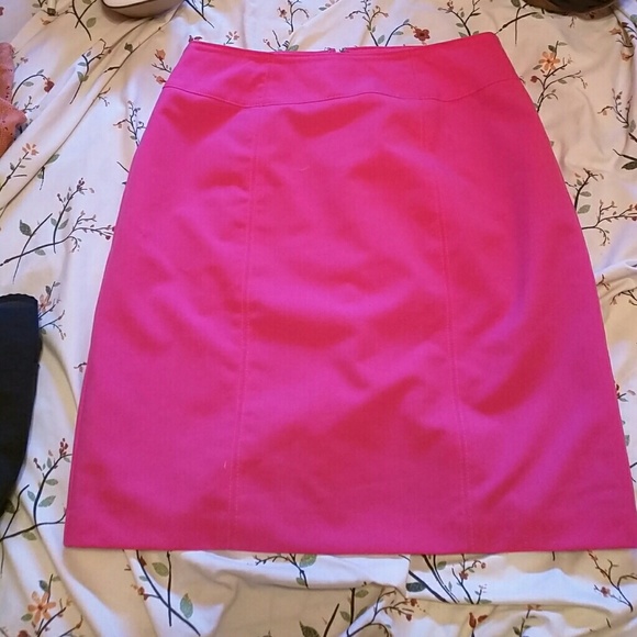 Hot pink high waisted pencil skirt NWOT