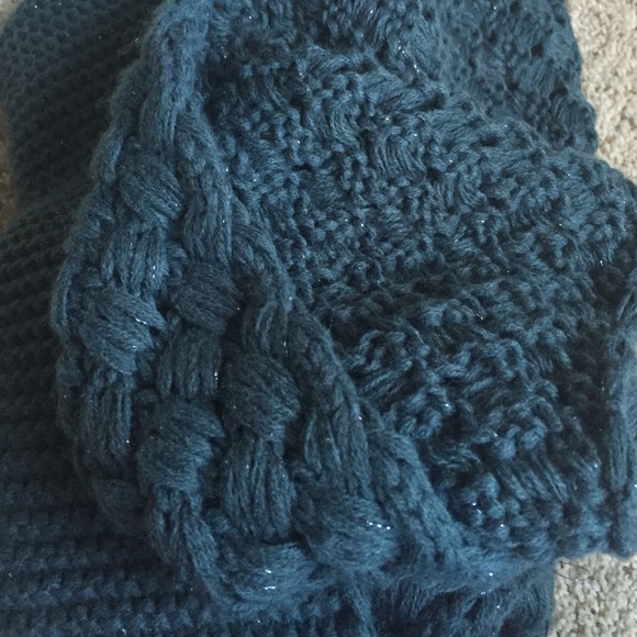 Infinity scarf - Picture 4 of 4