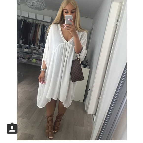 Zara wraparound heels.        It's $80 on meCari.