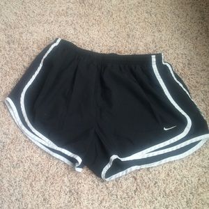 Classic Black Nike Shorts ✔️