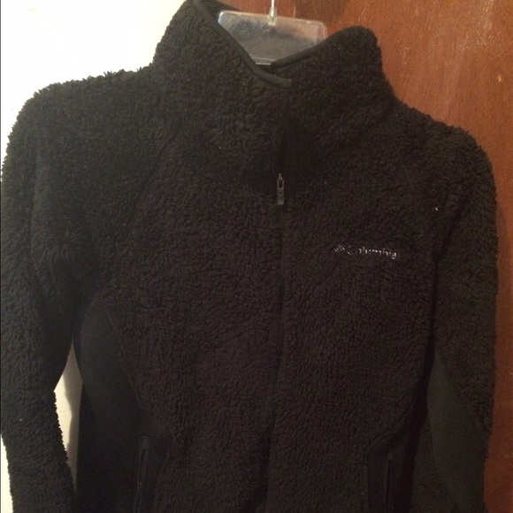 Columbia black sweater