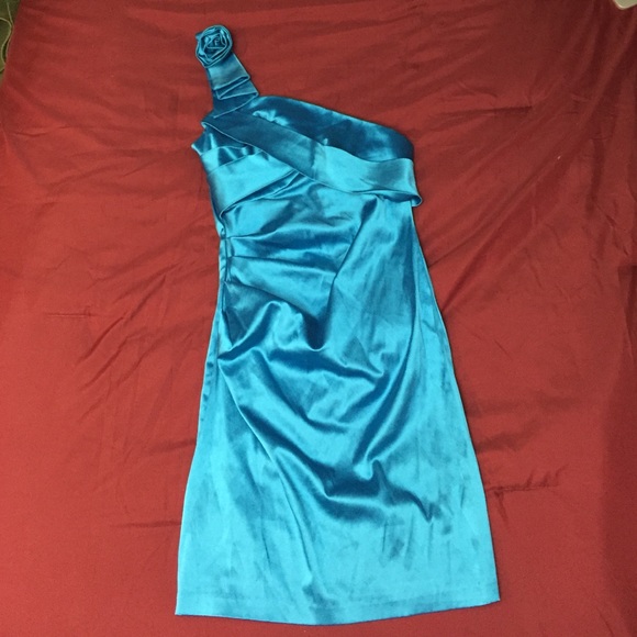 Blue homecoming formal party or dance dress - Picture 1 of 2