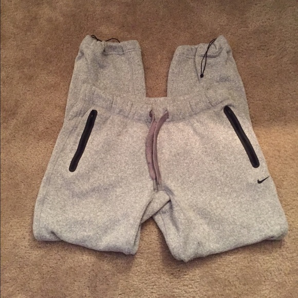 Nike Pants - Nike womens gray sweatpants