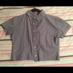 Cropped button up