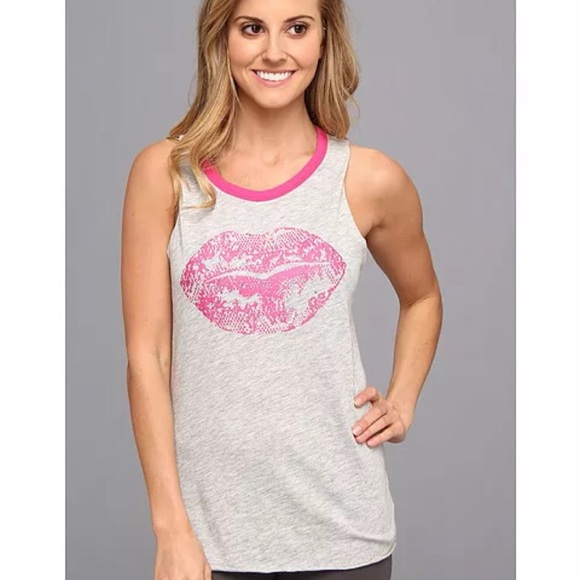 Steve Madden Lips Muscle Tank Top Small