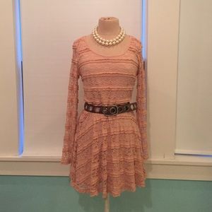 Forever 21 lace dress ON HOLD