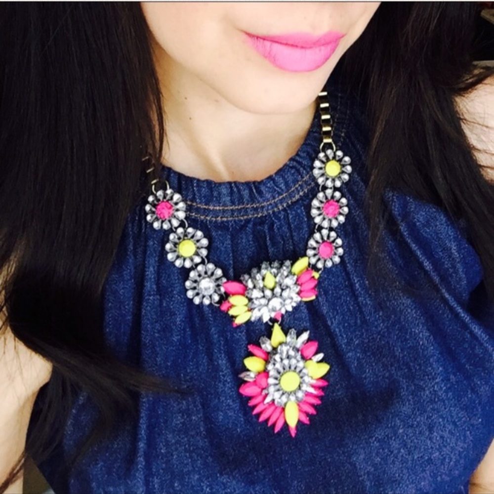 Yellow and Fucsia Necklace - Picture 3 of 4