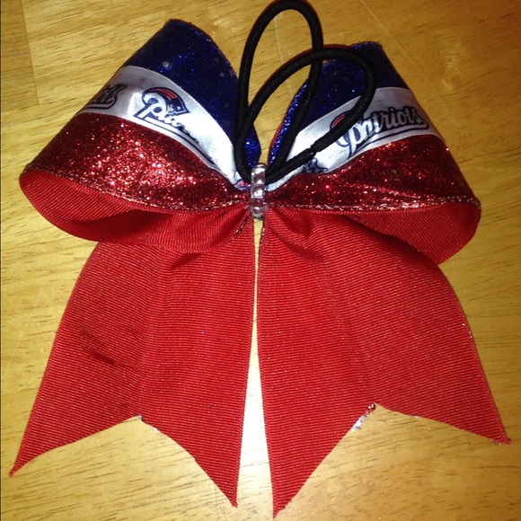 Cheer bow - Picture 2 of 2