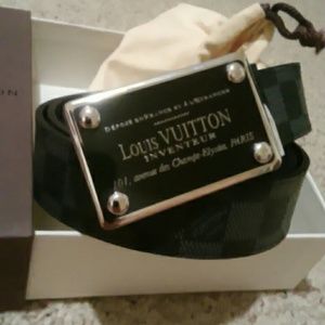 Louis Vuitton Inventeur reversible belt