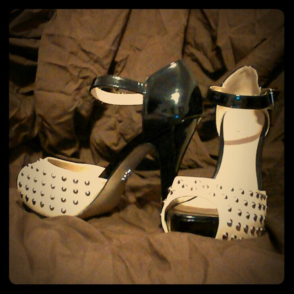 4in Studded Heels!!