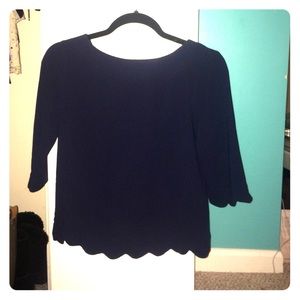 A super cute casual navy blue shirt!!