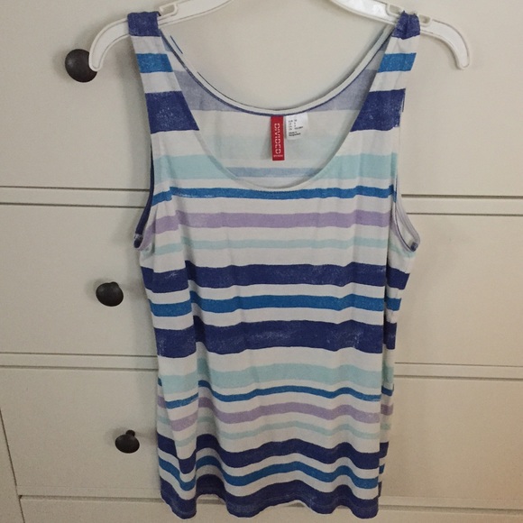 Cute, H&M striped tank 💙💜