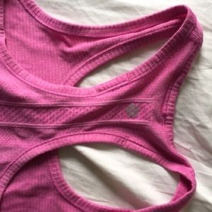 pink lululemon tank ON RESERVE :)