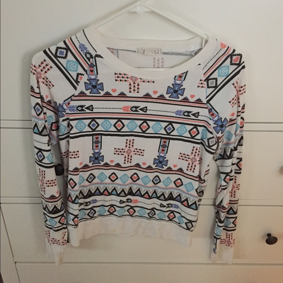 SOLD ✨LAST CHANCE✨Forever 21 Fun Long Sleeve