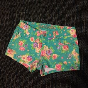 Floral Wallflower Shorts