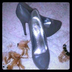Grey heels