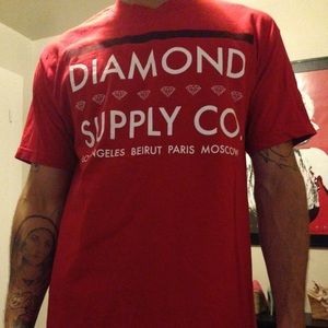 Diamond supply red tee