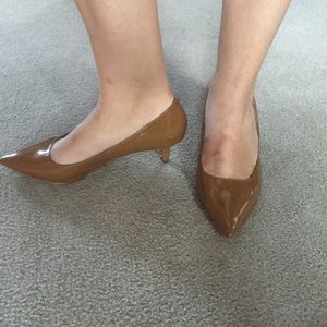 Patent pumps