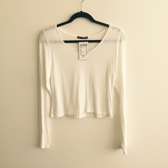 SOLD! Brandy Melville Crop Top Long Sleeve