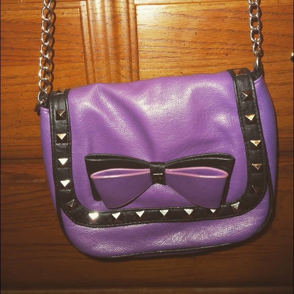 bow purse 🎀💜💜
