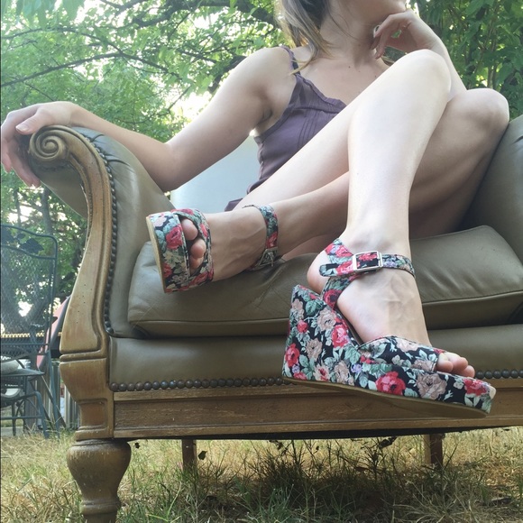 Kimchi Blue Floral Wedges