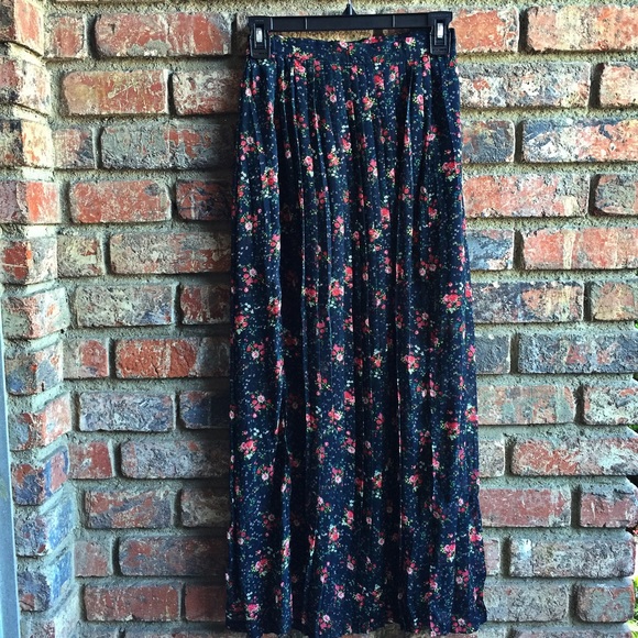 Moon Collection Dresses & Skirts - Floral maxi skirt