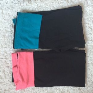 Black yoga leggings (2 pairs)