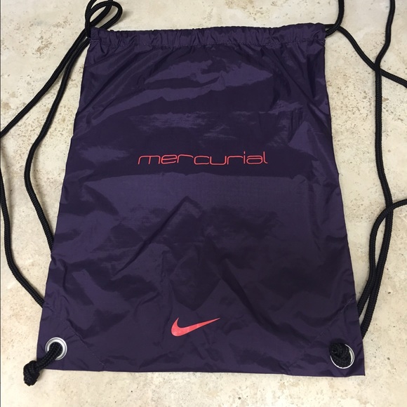 nike soccer cleat bag
