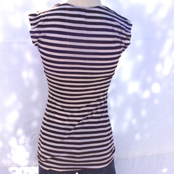 Stripped Top - Picture 3 of 4