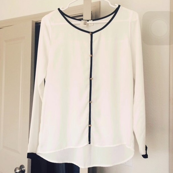 Nordstrom Tops - Black and White Top