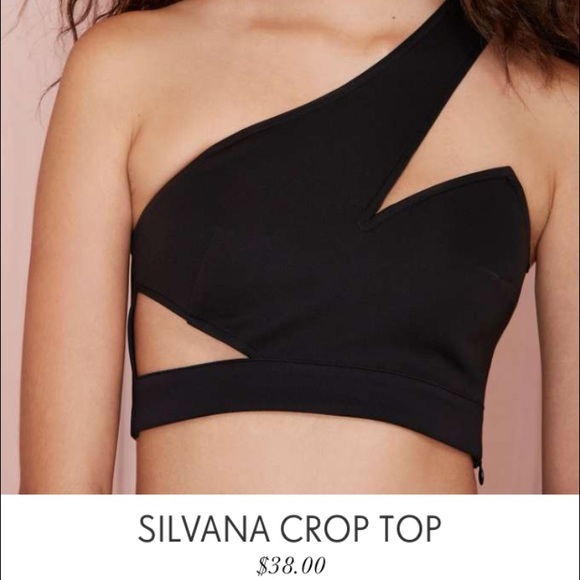 🎉FLASH SALE 🎉 Nasty Gal -one shoulder crop top - Picture 2 of 2