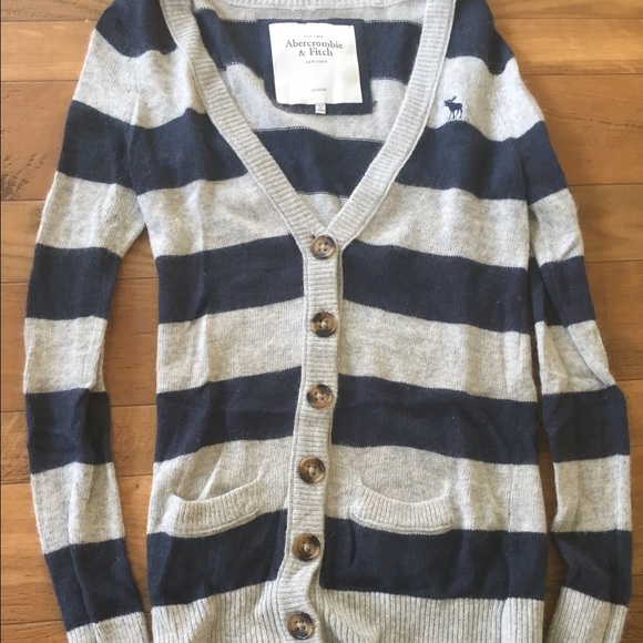 Abercrombie & Fitch Sweater
