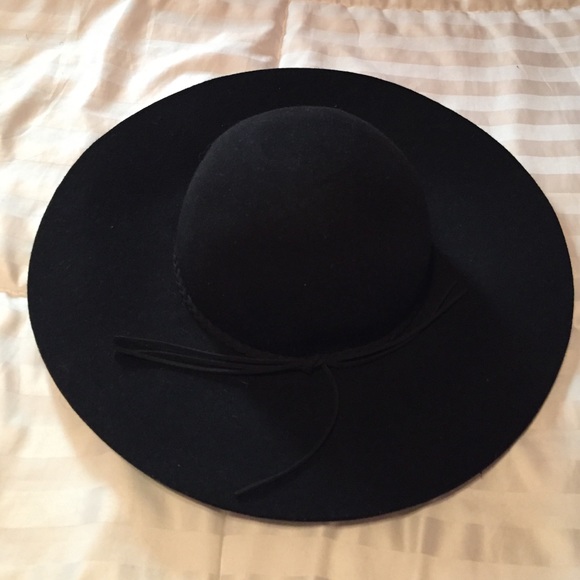 Black hat