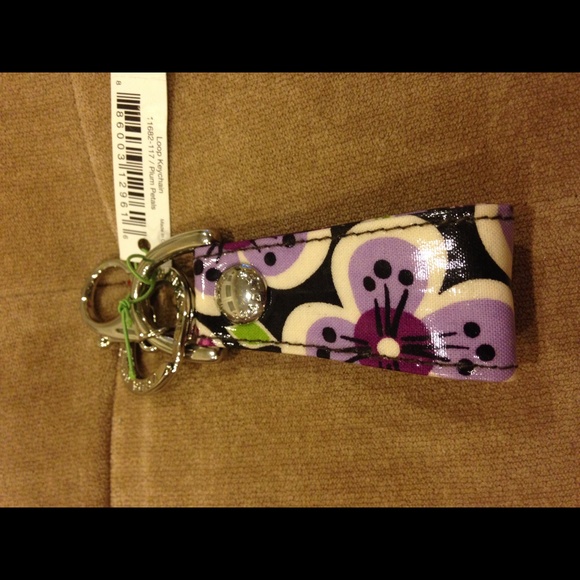 NWT VERA BRADLEY LOOP KEYCHAIN