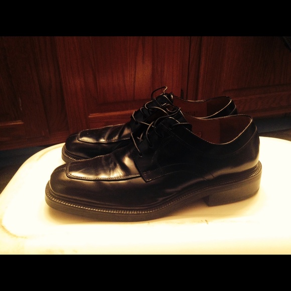 Men's Cole Haan dress shoes