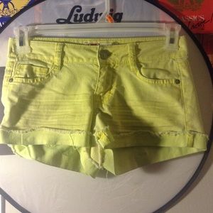 Yellow Lowrise Shorts Size 1