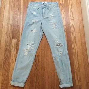 Light wash Hollister high rise boyfriend jeans