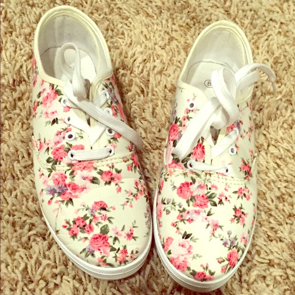 Floral Print Shoes