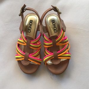 🔴Price Reduced🔴Bongo shoes for Girls size 11