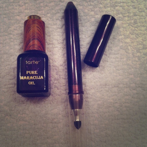 Maracuja oil and amazon waterproof liner