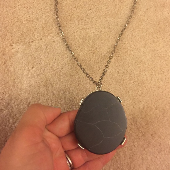 Jewelry - Black stone necklace