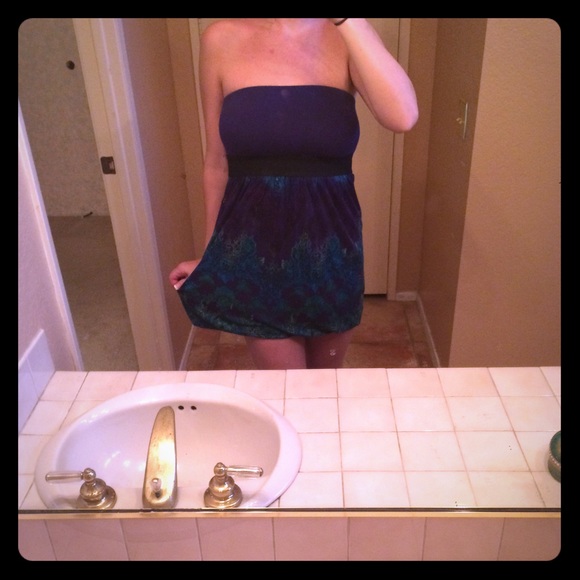Lush floral design day or night dress