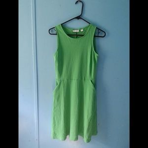 Green casual dress