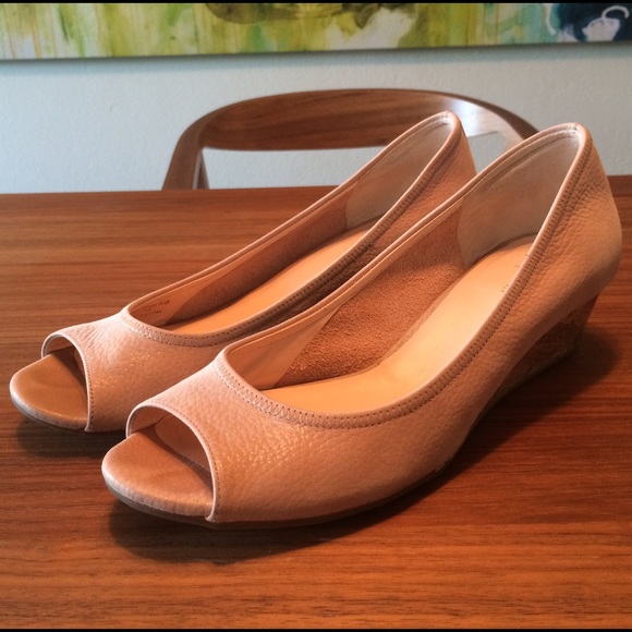 ✨FLASH SALE ✨ - Cole Haan Air Tali OT Wedge 40