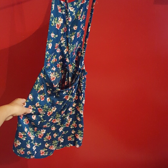 Flower romper - Picture 4 of 4