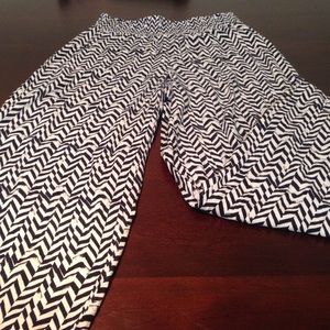 Maurices navy/white chevron pants!