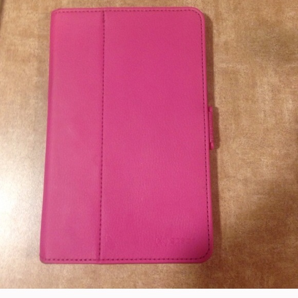 Verizon ellipses 7 with pink leather case