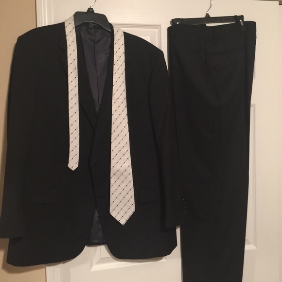 Pierre Cardin black pin stripe suite