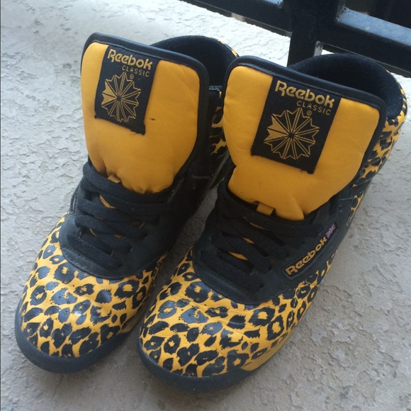 Reebok freestyle leopard print shoes